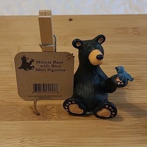 Bearfoots Minnie Bear with Bird NWT